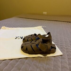 Zara Brown Kids Sandals